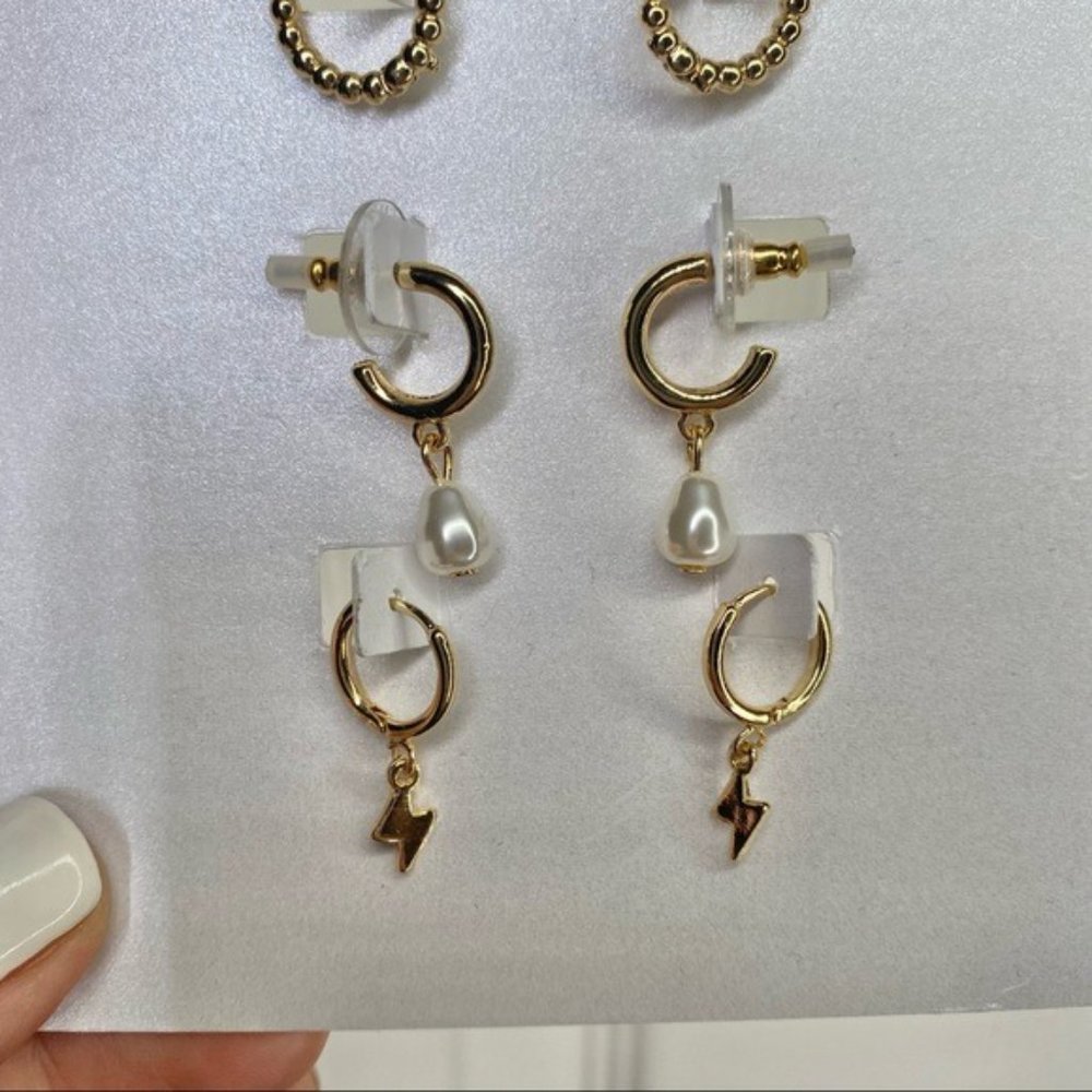NWT BaubleBar Gold Delicate Trio Huggie Earring Set - Picture 2 of 3